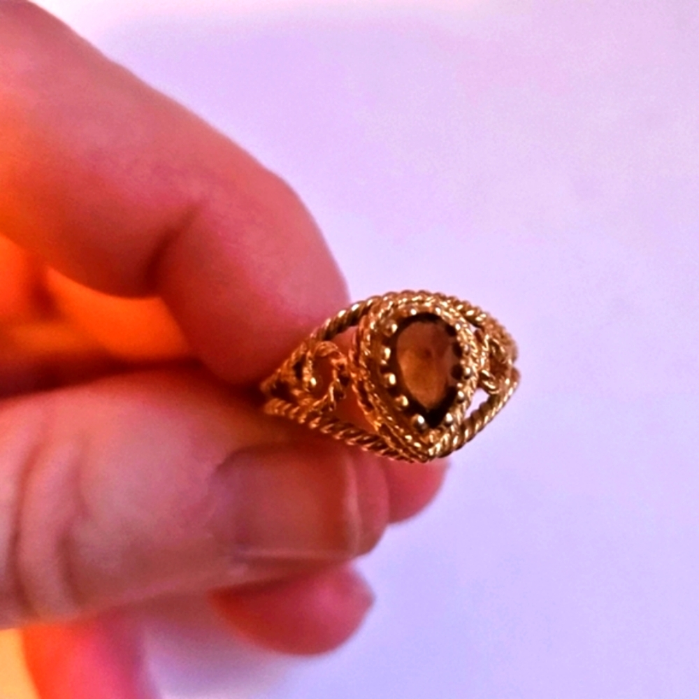 Avon filigree ring
